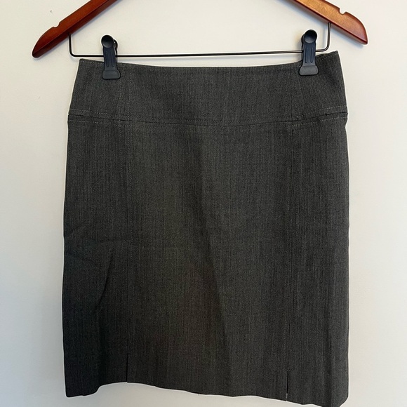 5/20$ Mexx Classic Mini Gray Skirt size 10 - Picture 3 of 5